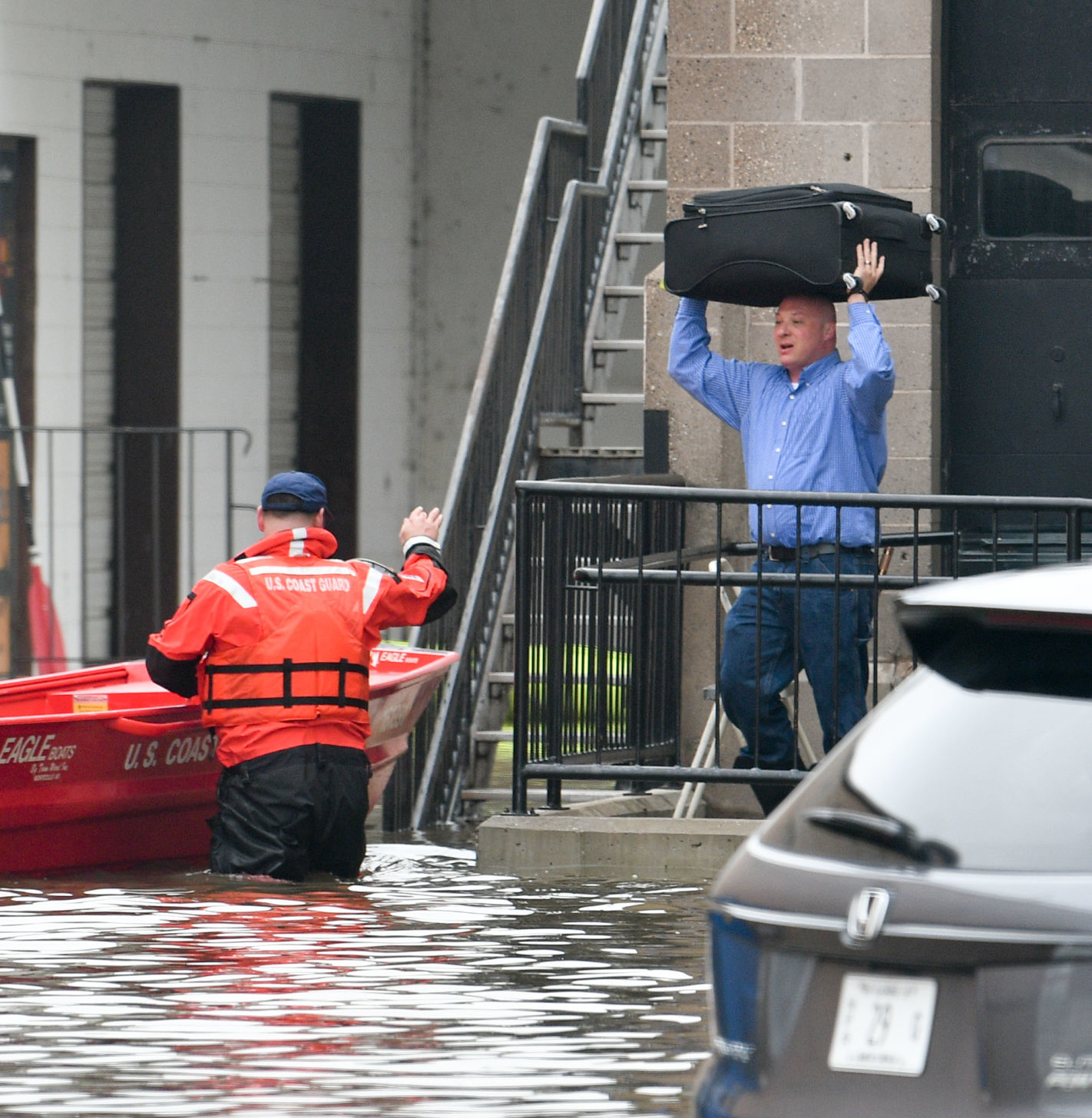 050119-qct-flood-mm-004a.JPG